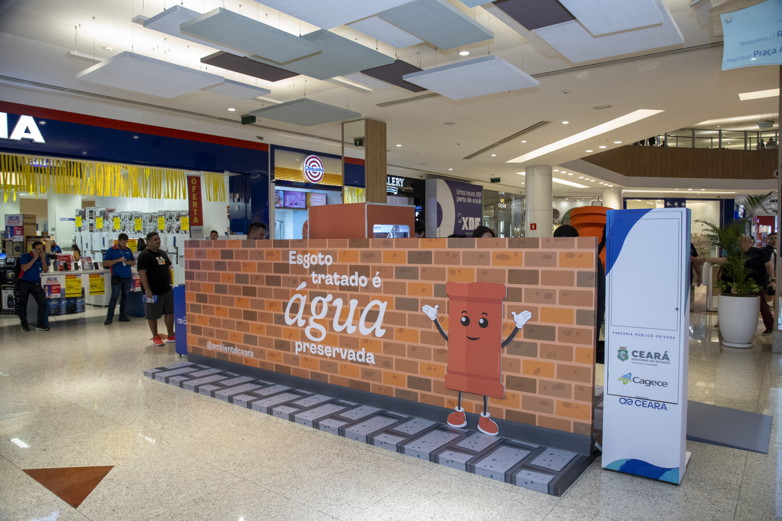 Circuito interativo com quebra-cabeça e ‘caça ao lixo’ apresenta ciclo do saneamento no Cariri Shopping