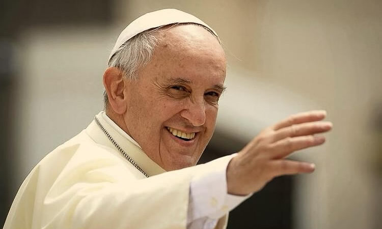 Deputado Davi de Raimundão lembra ações do Papa Francisco em favor de Padre Cícero e da Menina Benigna