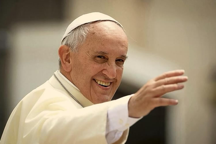 Deputado Davi de Raimundão lembra ações do Papa Francisco em favor de Padre Cícero e da Menina Benigna