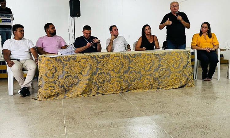 Prefeitura de Missão Velha assina contrato para construção de 42 casas do Programa Minha Casa, Minha Vida Rural