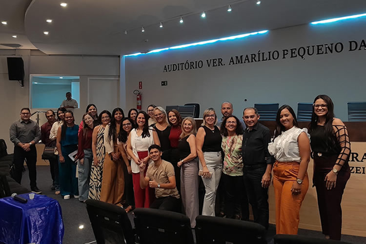 Câmara de Juazeiro do Norte promove workshop sobre inclusão no mês de conscientização do autismo