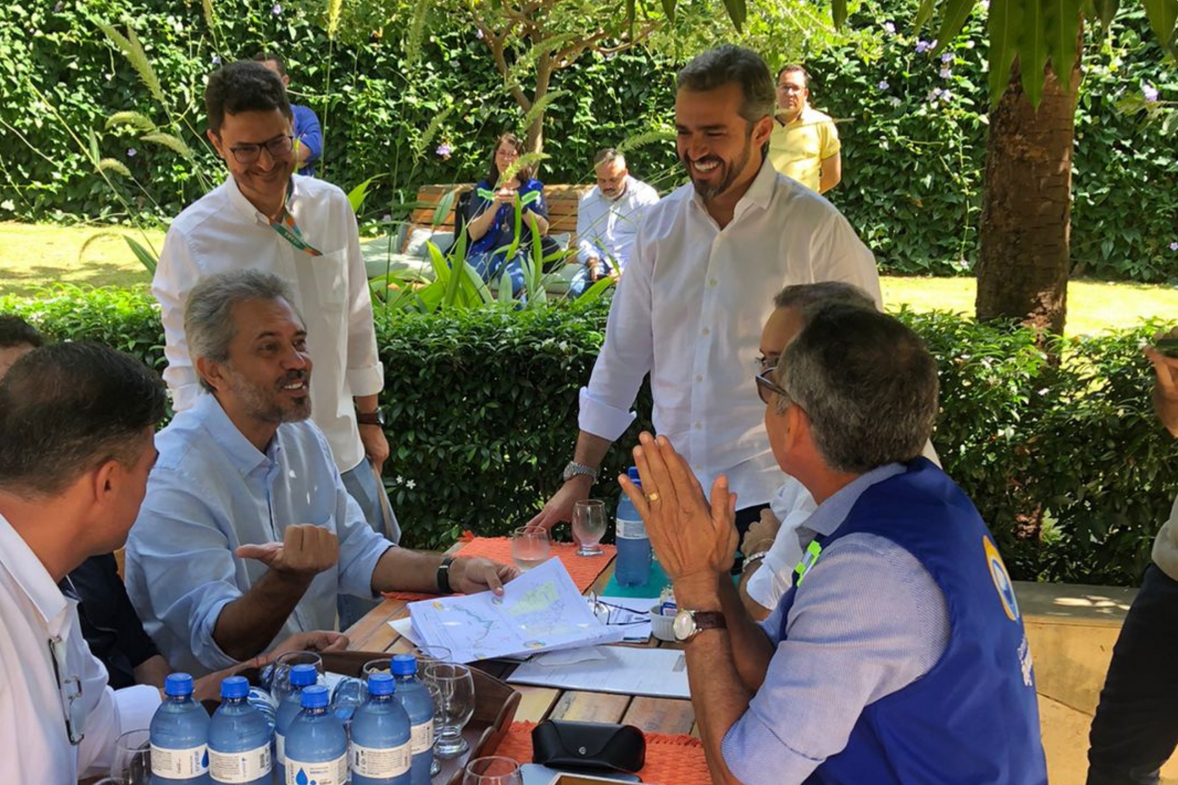 Ministro Waldez Góes e o Governador Elmano de Freitas visitam as obras do Cinturão das Águas do Ceará
