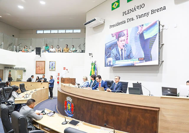 Câmara de Juazeiro do Norte apresenta projeto para regulamentar banco de horas dos servidores do Legislativo