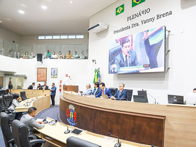 Câmara de Juazeiro do Norte apresenta projeto para regulamentar banco de horas dos servidores do Legislativo
