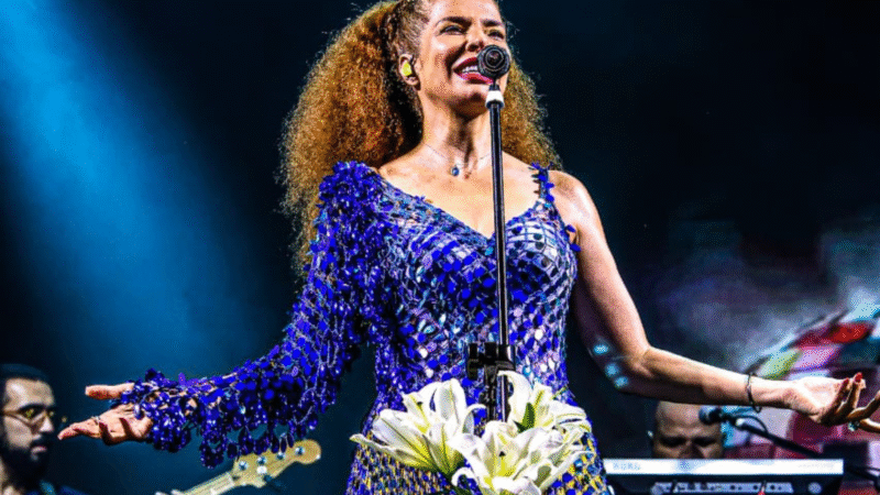 Vanessa da Mata emociona público do Cariri na Amostra Sesc de Culturas