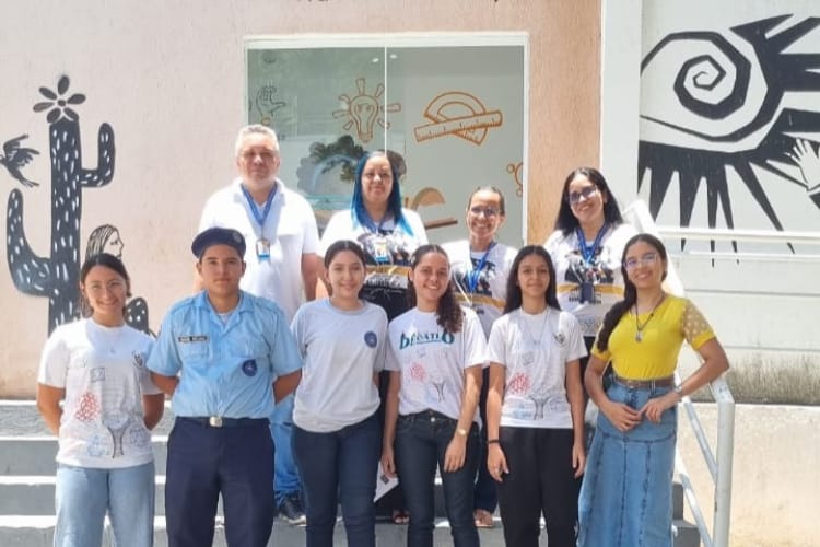 Turma olímpica inspira colegas durante preparação para o SAEB e o SPAECE em Juazeiro do Norte