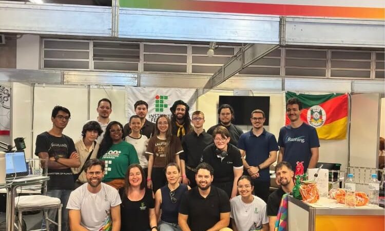 Alunos do IFCE desenvolvem museu em realidade virtual, larvicida natural e moldes 3D em projetos inovadores