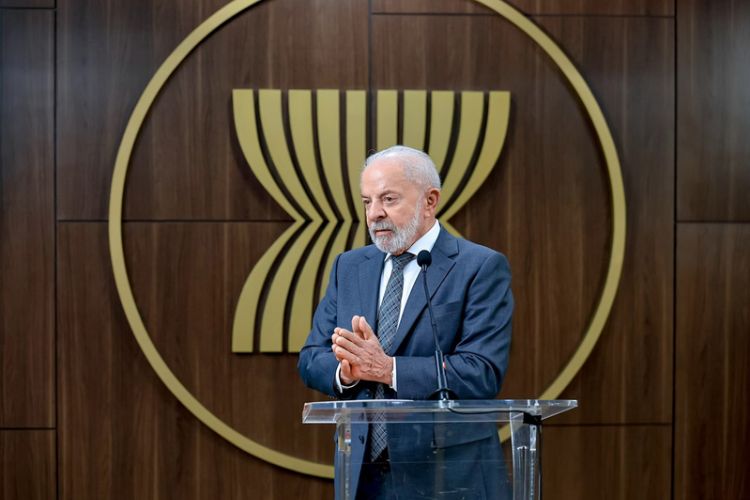 Durante fala sobre segurança, Lula critica Trump e afirma que traficantes são vítimas