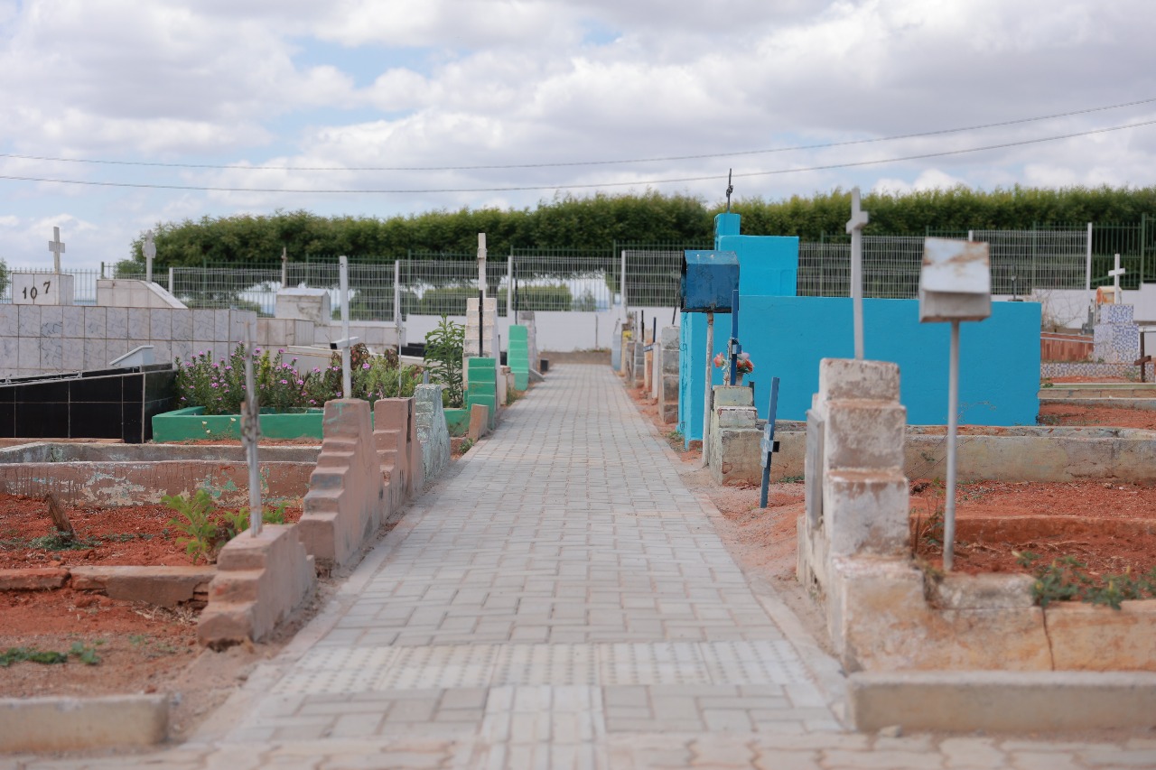 Obra do Cemitério São João Batista chega a 50% de conclusão
