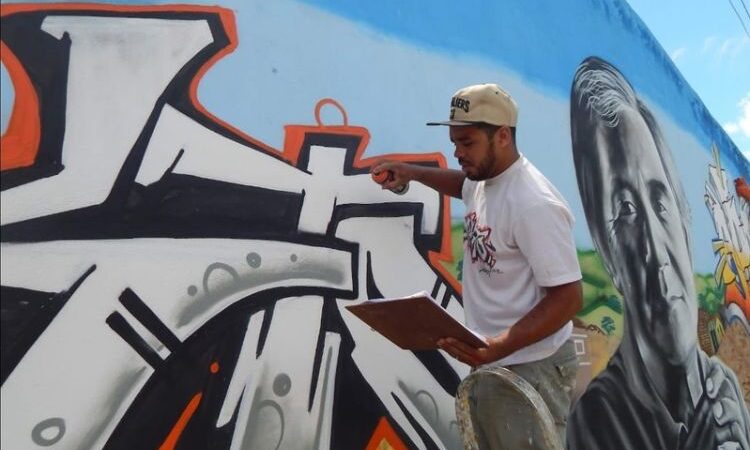 Câmara Municipal de Juazeiro do Norte realiza evento “Grafite pela Vida” em homenagem às mulheres que venceram o câncer