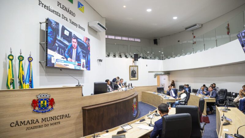 Câmara Municipal de Juazeiro do Norte realiza duas sessões e aprova projeto de indicação que isenta IPTU para mães solteiras em vulnerabilidade social