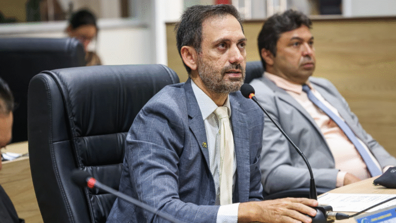 Vereador Boaz do Bolsonaro destaca conquista histórica: lei garante vagas prioritárias para crianças com diabetes nas escolas de Juazeiro do Norte