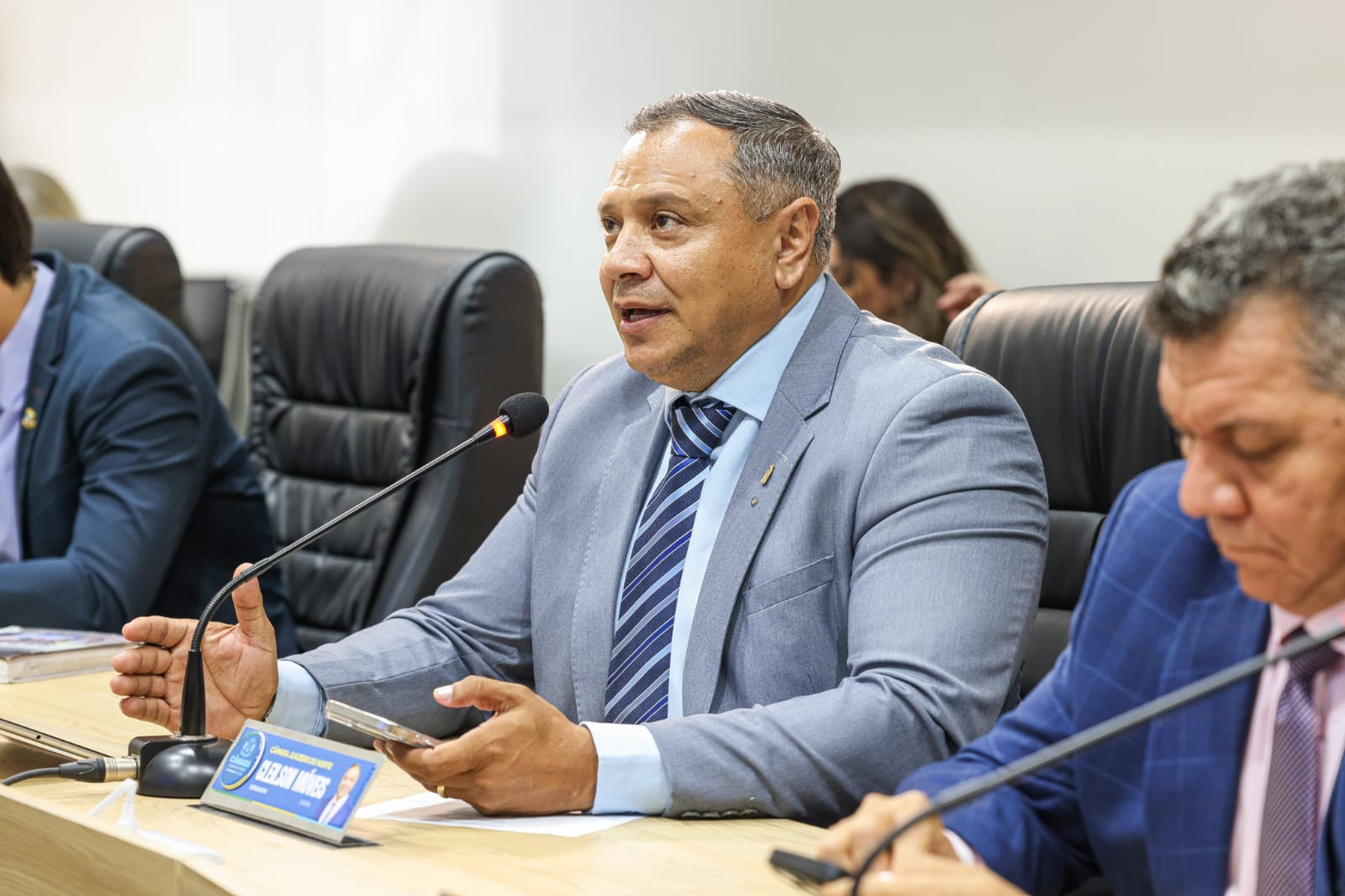 Vereador Cleilson Móveis reforça compromisso com inclusão ao solicitar coautoria em projeto que amplia o Passe Livre em Juazeiro do Norte