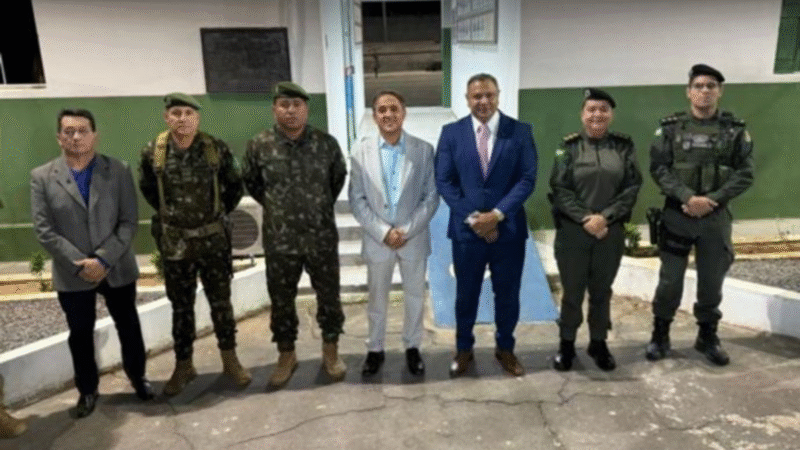 Vereador Cleilson Móveis participa da solenidade pelos 93 anos do Tiro de Guerra e recebe diploma de Amigo da instituição