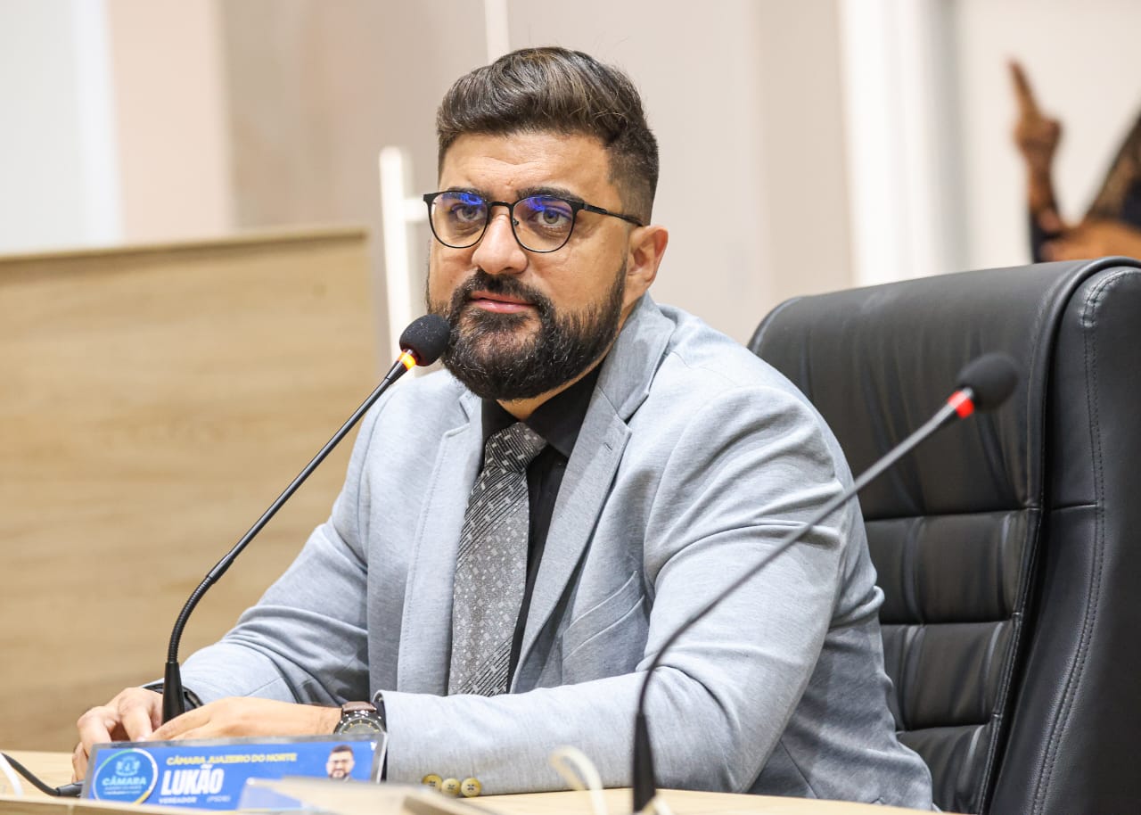 Vereador Lukão solicita pavimentação asfáltica da Rua Socorro Norões Mota durante sessão de 11/11