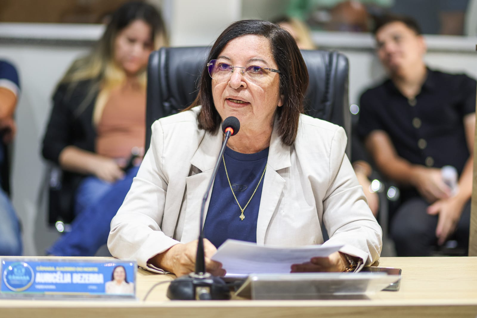 Vereadora Auricélia Bezerra apresenta projeto que cria a “Bolsa Quadrilheiro” para incentivar a cultura junina em Juazeiro do Norte