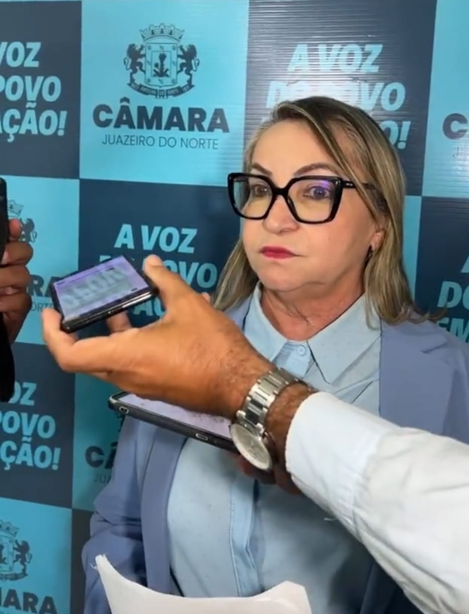 Vereadora Rita Monteiro apresenta projeto que institui o Concurso Municipal de Oratória Parlamentar em Juazeiro do Norte