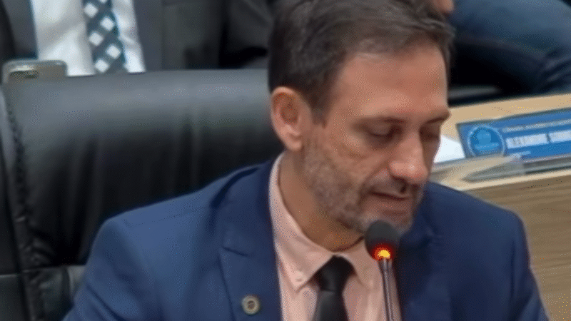 Vereador Boaz do Bolsonaro tem aprovado projeto que concede Título Honorífico de Cidadão Juazeirense a Danilo Diógenes Pereira