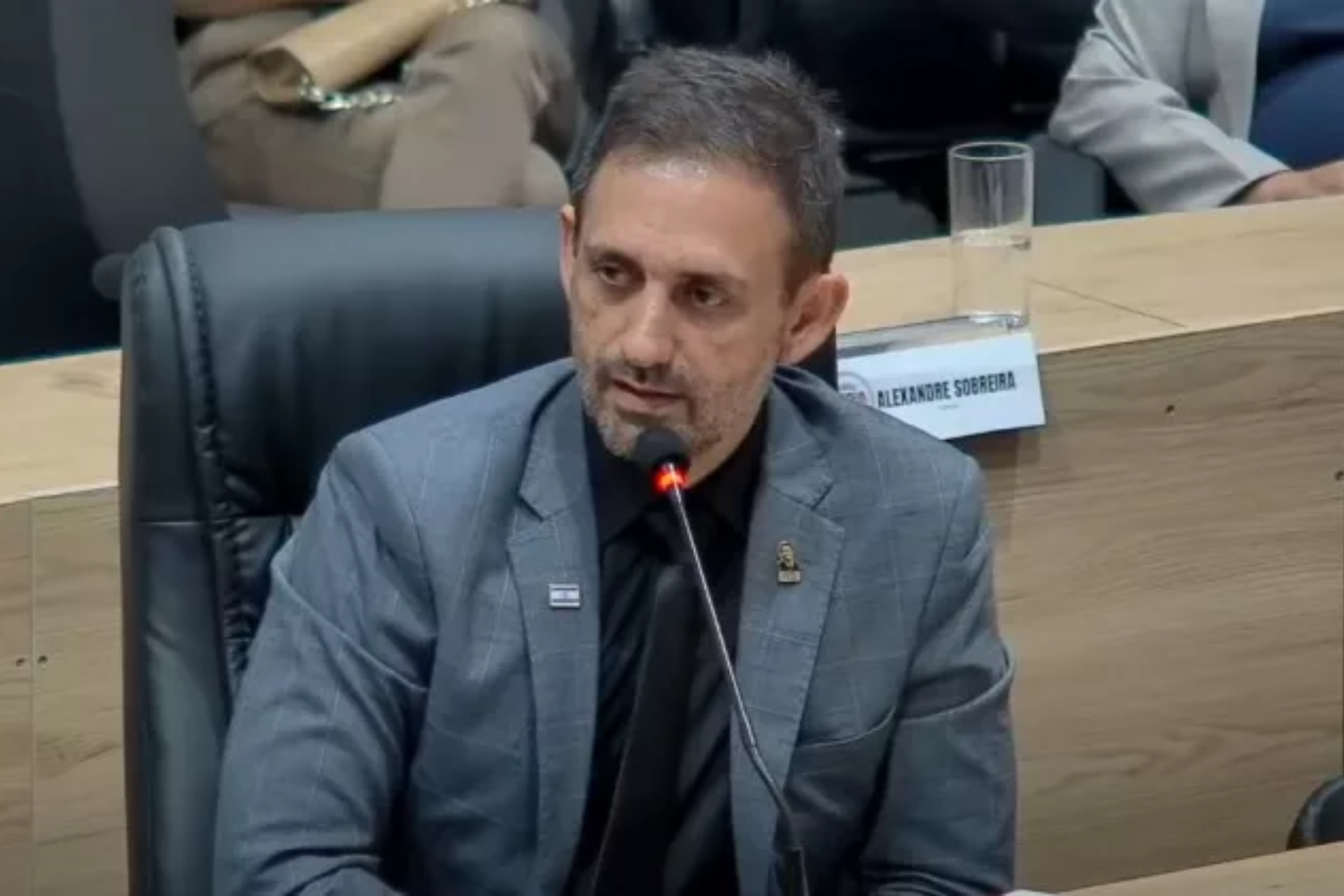 Vereador Boaz do Bolsonaro apresenta Projeto de Lei que estabelece contrapartida financeira de instituições privadas ao uso da rede pública de saúde