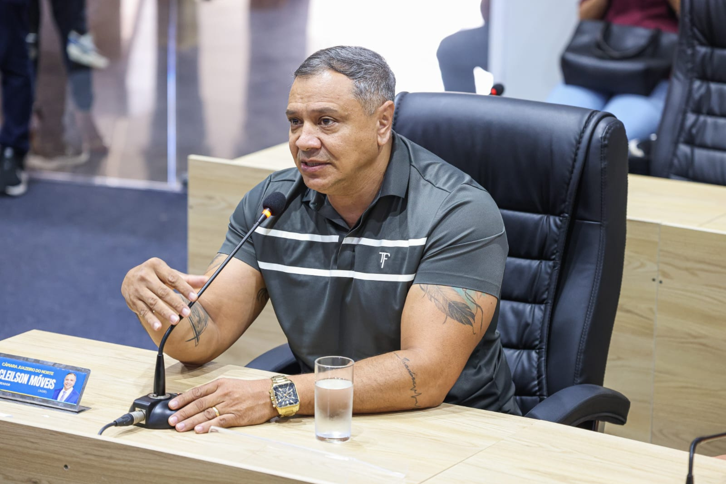 Vereador Cleilson Móveis cobra limpeza e requalificação da rede de esgotos em ruas dos bairros Pirajá e Antônio Vieira