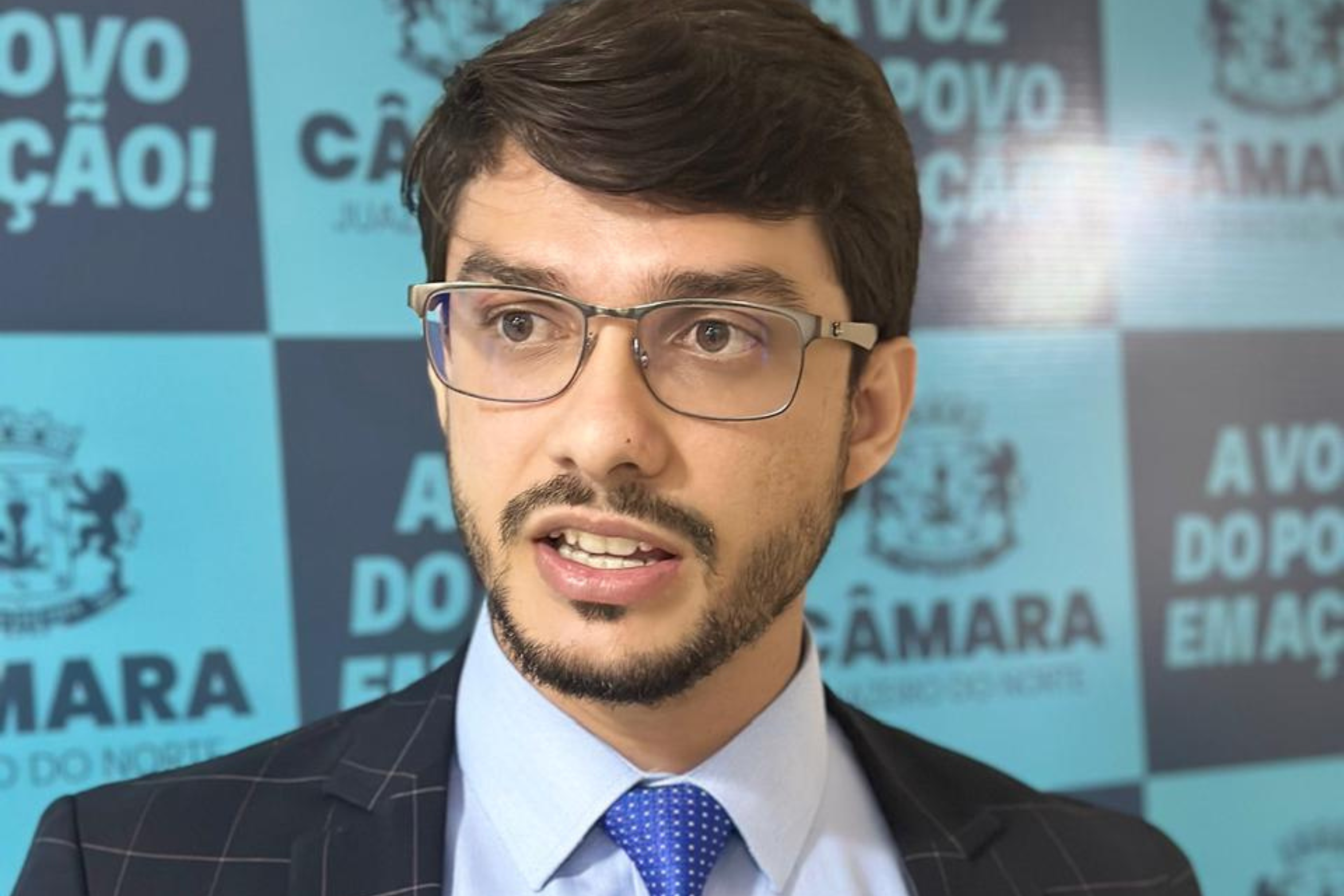 Vereador Vinícius Duarte parabeniza deputado Luiz Gastão pelo fortalecimento da Frente Parlamentar Católica