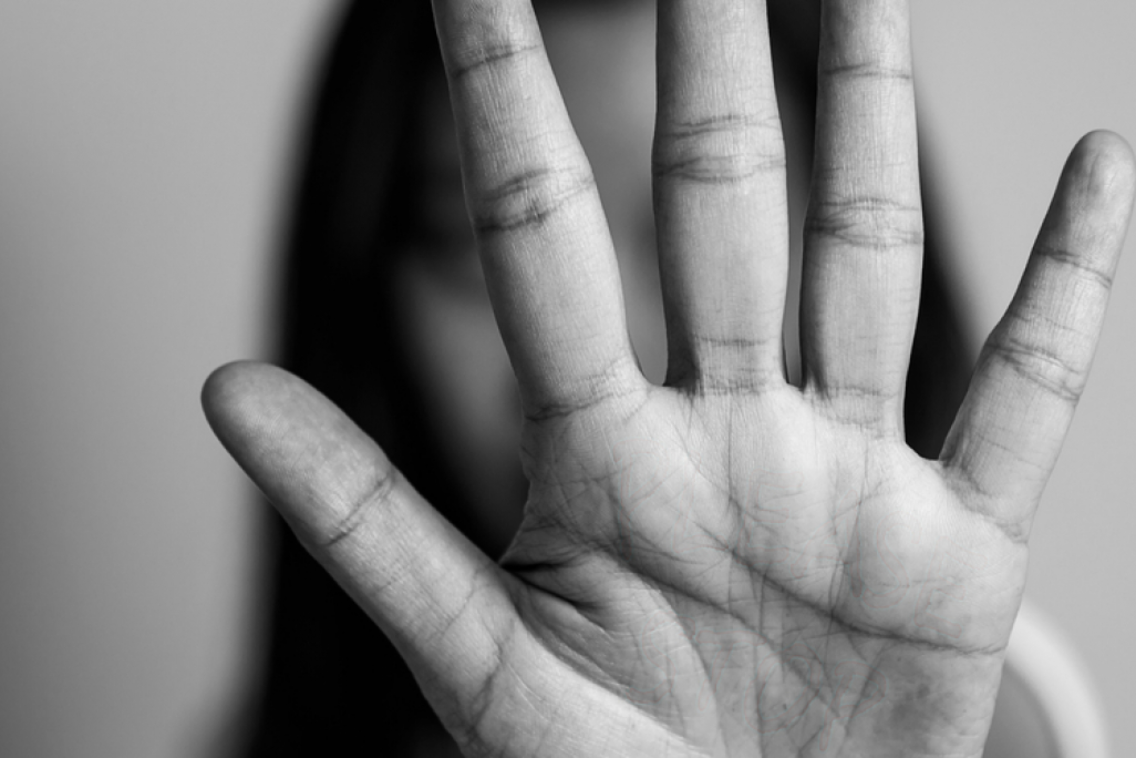 Projeto de indicação da vereadora Ivanisa sobre prevenção à violência contra a mulher é aprovado e segue para sanção