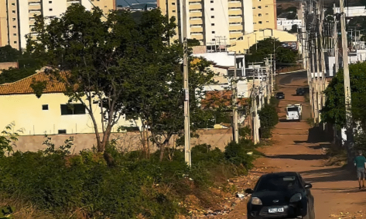 Após requerimentos do vereador Vinícius Duarte, Avenida Antônio Correia Celestino receberá iluminação em LED