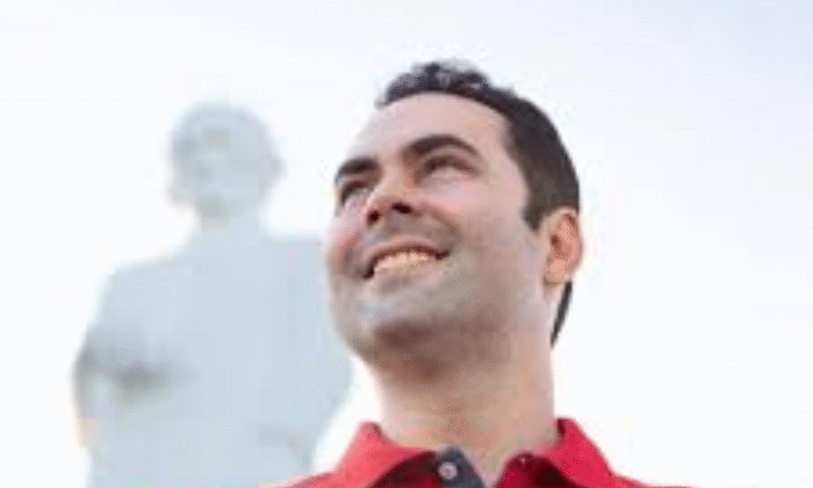 Fiscalização, diálogo e compromisso com a cidade: Vereador Barbosa Neto projeta atuação para 2026