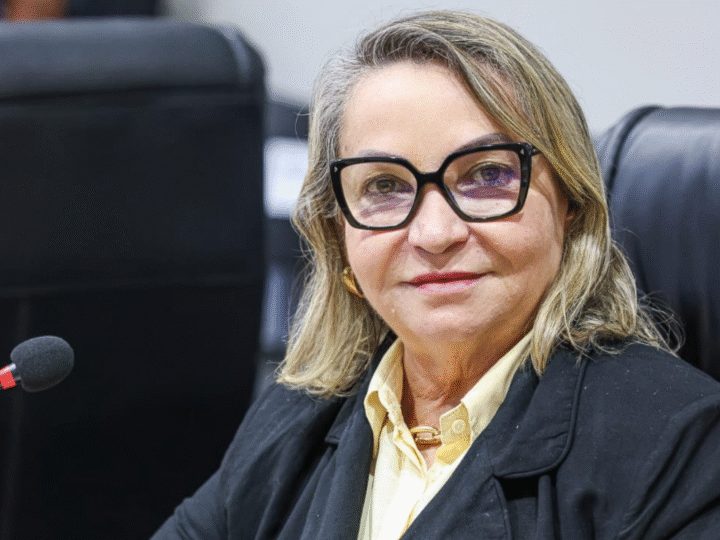 Vereadora Rita Monteiro cobra revitalização de lombadas e reforça alerta por mais segurança no trânsito em Juazeiro