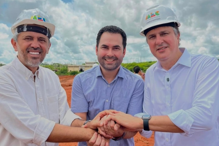 Vereador Barbosa Neto acompanha obras do Hospital Universitário da UFCA em Juazeiro do Norte