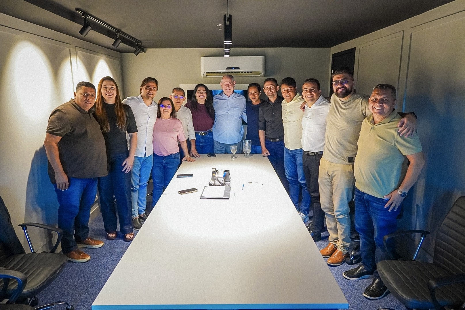 Vandinho Pereira debate saúde e cultura para o Cariri em Fortaleza