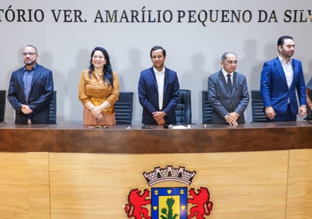 Câmara de Juazeiro do Norte realiza Sessão Solene e entrega Comenda Mestra Margarida Guerreira