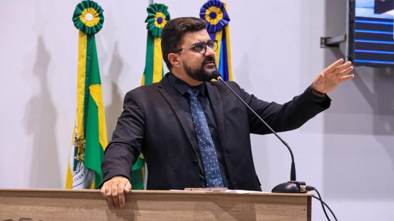 Vereador Lukão solicita operação tapa-buracos urgente em Juazeiro do Norte