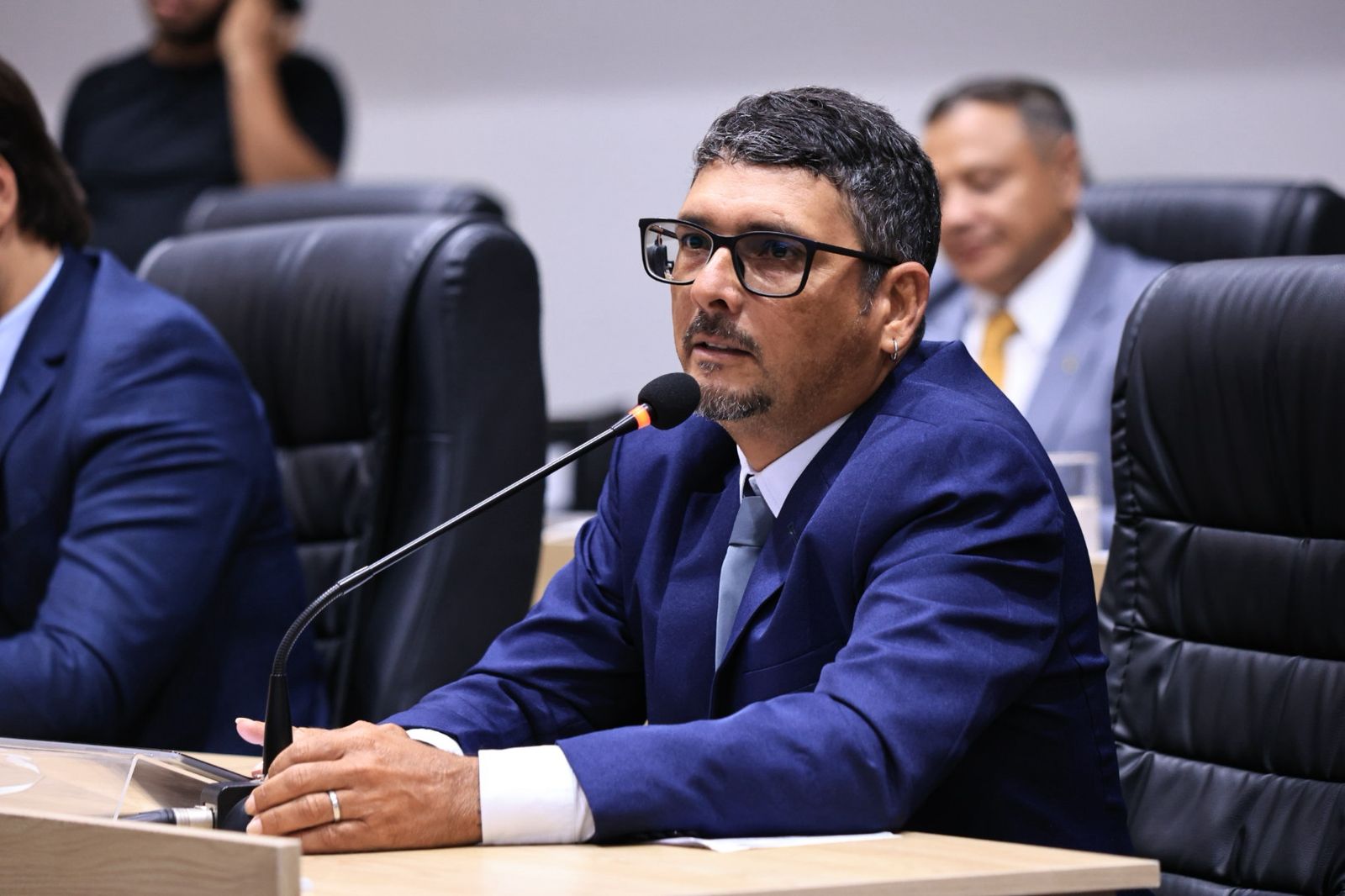 Vereador Damião Teles solicita instalação de redutor de velocidade no bairro São José