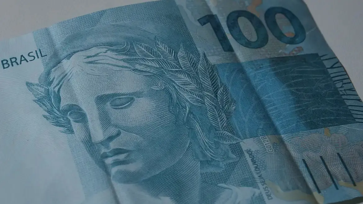 Primeiro lote da restituição do imposto de renda é pago nesta sexta-feira (29)