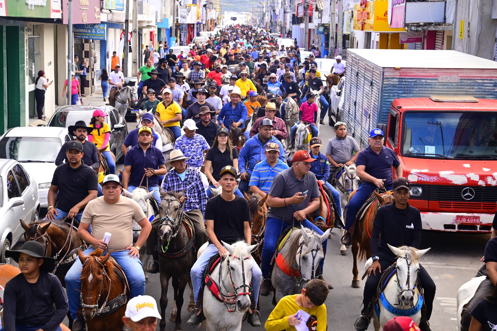 Tradicional cavalgada da Vaquejada de Juazeiro do Norte terá novo horário este ano