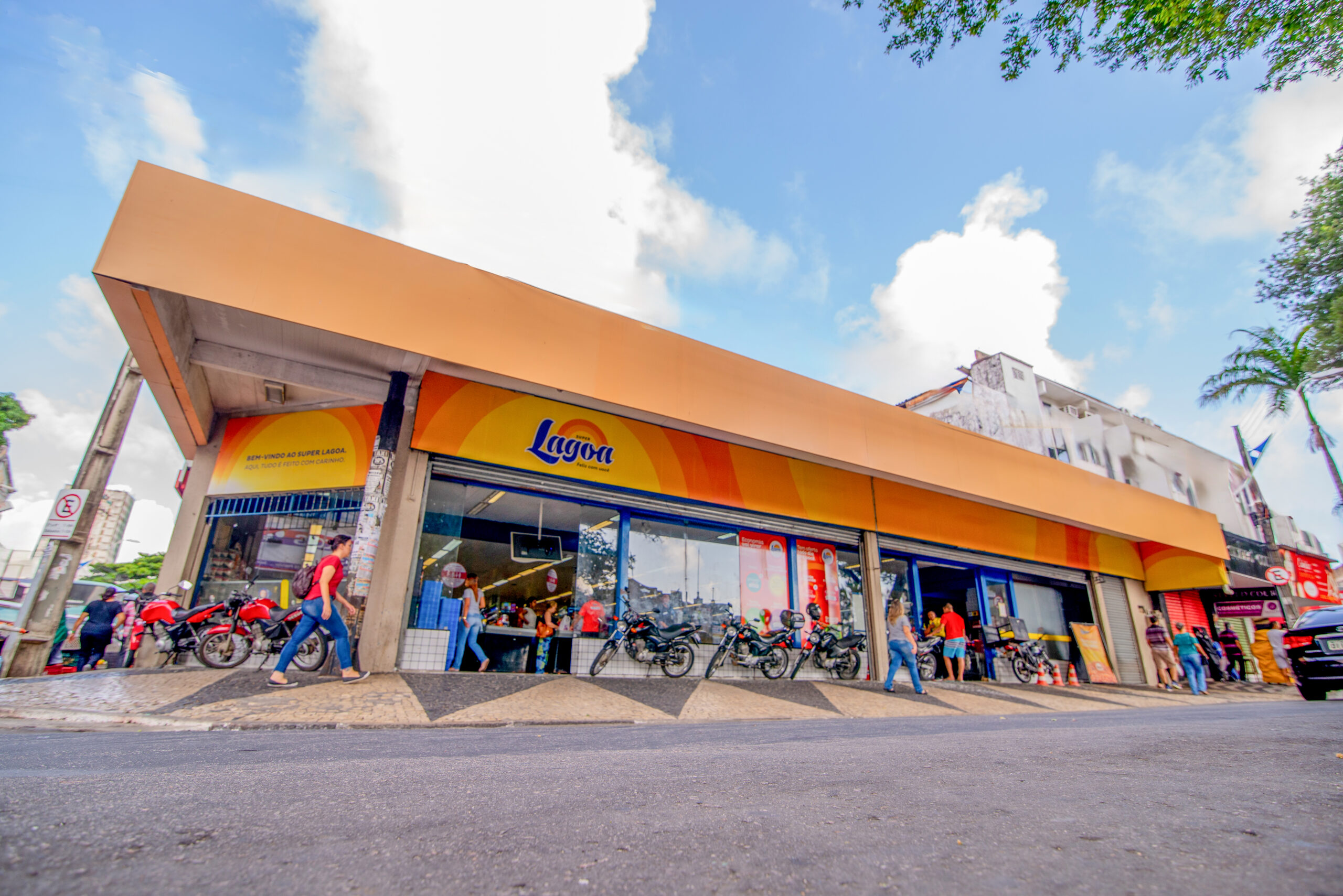 Super Lagoa amplia presença no Cariri com aquisição de sete novas lojas