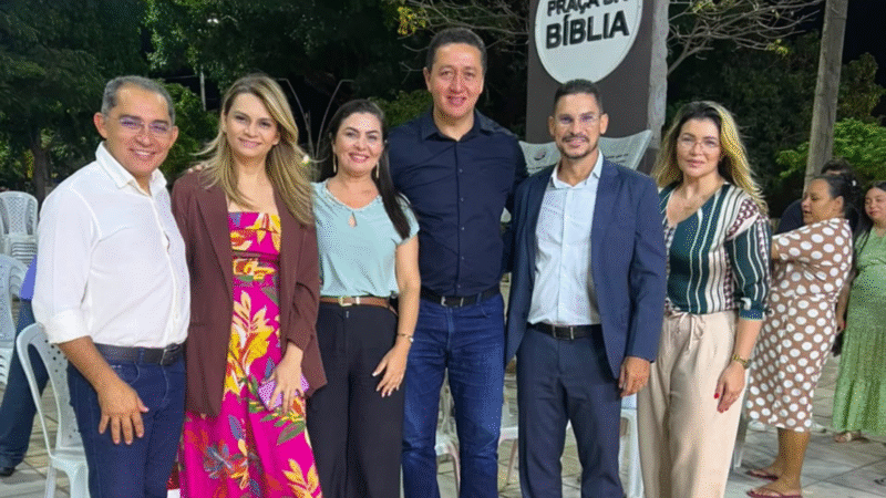 Vereador Vandinho Pereira participa de culto em homenagem aos 115 anos de Juazeiro do Norte