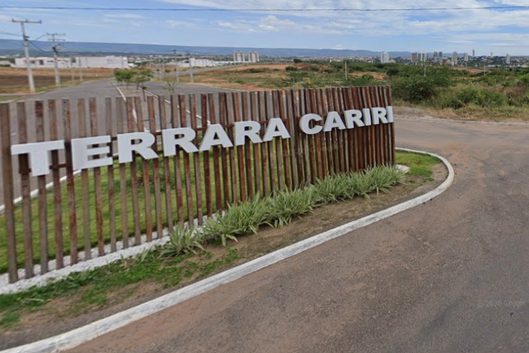 Vereador Saulo Santana solicita serviços de capinação e limpeza em áreas de Juazeiro do Norte