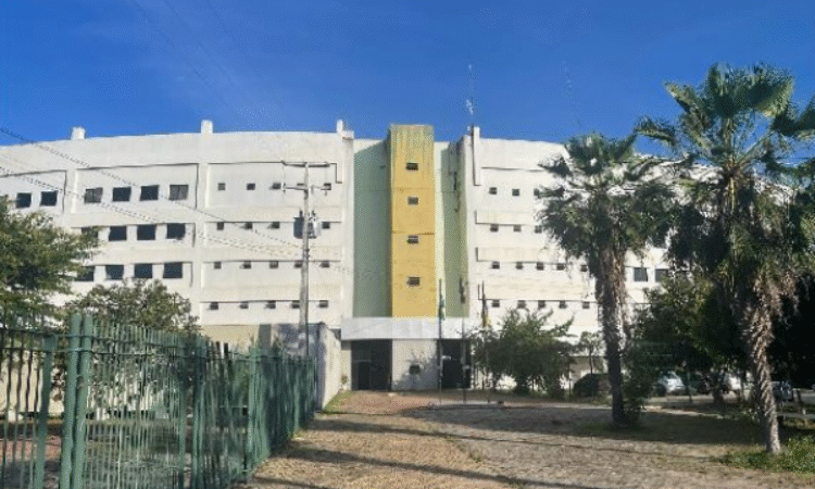 Vereador Cleilson Móveis solicita intervenção da SEINFRA e da CAGECE na Rua Nossa Senhora de Lourdes, no bairro Franciscanos