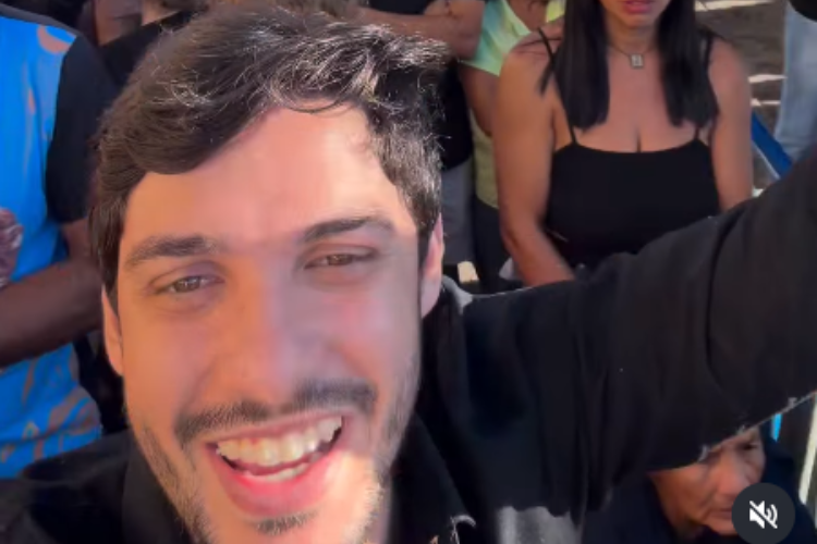 Vereador Vinícius Duarte homenageia Padre Cícero pelos 92 anos de seu falecimento