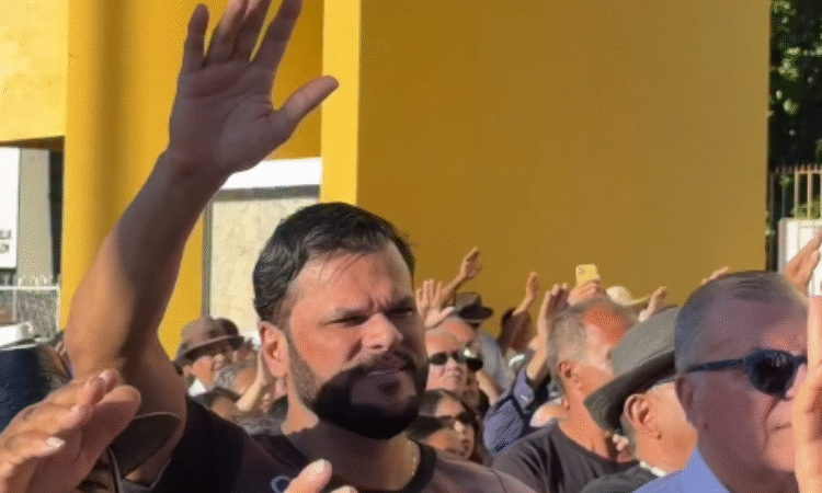 Vereador Márcio Joias homenageia Padre Cícero pelos 92 anos de seu falecimento
