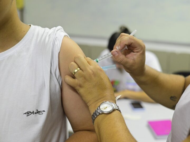 Vacina contra o HPV segue disponível nas Unidades de Saúde de Juazeiro do Norte até 31 de dezembro