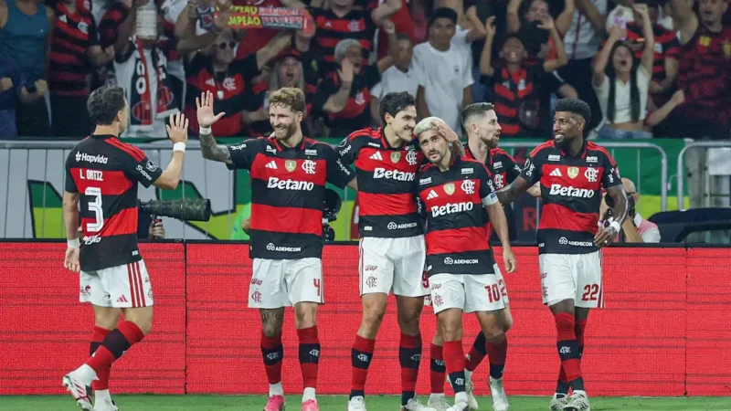 Flamengo vence o Cruzeiro e avança às quartas de final da Libertadores