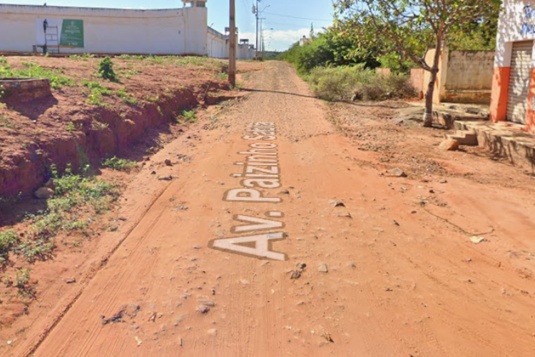 Vereador Dr. Saulo Santana solicita melhorias no bairro Pedrinhas e pavimentação de trecho da Avenida Paizinho Sabiá