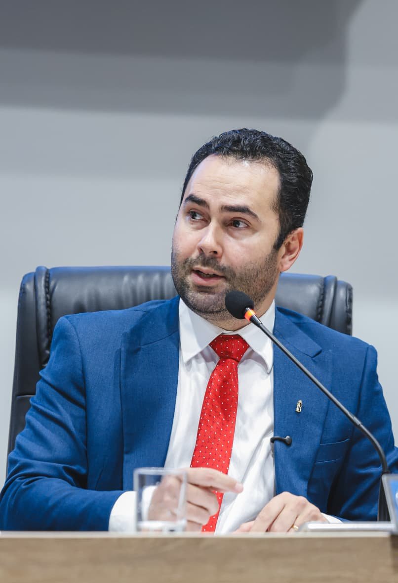 Vereador Barbosa Neto cobra melhorias de infraestrutura e serviços urbanos em diferentes bairros de Juazeiro do Norte