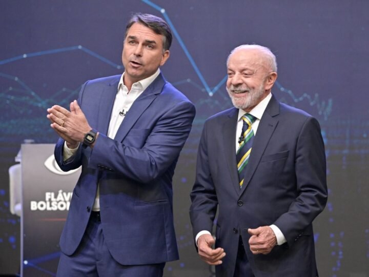 Quaest aponta empate técnico entre Flávio Bolsonaro e Lula no segundo turno, com 45% e 44%